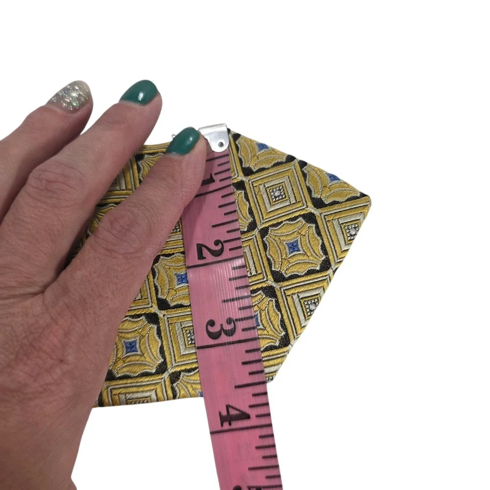 Jos A Bank Signature Collection Mens Necktie Gold‎ Handmade Embroidered Silk